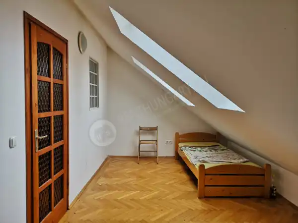 Kiadó újszerű téglalakás, Budapest, XVI. kerület 2+2 szoba 80 m² 299 E Ft/hó